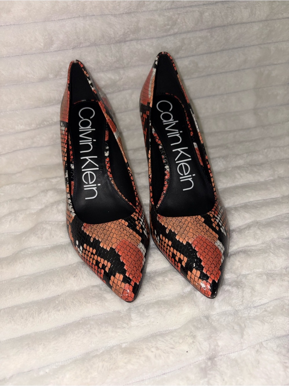 Calvin Klein Orange and Black Snake-Print Pointed Toe Pumps 8M
